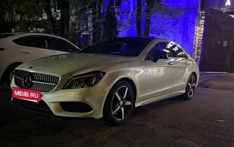 Mercedes-Benz CLS, 2015 год, 2 800 000 рублей, 3 фотография
