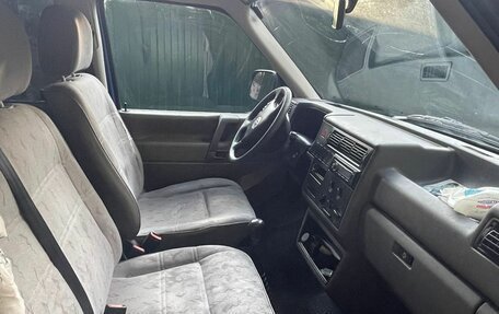 Volkswagen Transporter T4, 2003 год, 800 000 рублей, 5 фотография