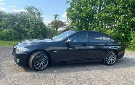 BMW 5 серия, 2012 год, 1 900 000 рублей, 4 фотография