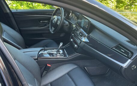 BMW 5 серия, 2012 год, 1 900 000 рублей, 11 фотография