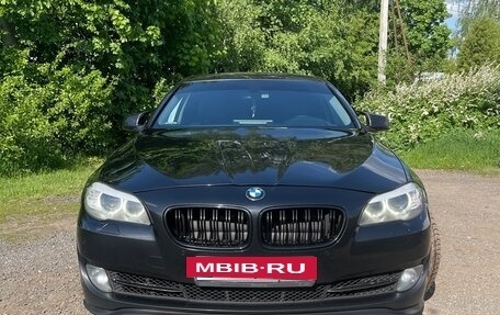 BMW 5 серия, 2012 год, 1 900 000 рублей, 2 фотография