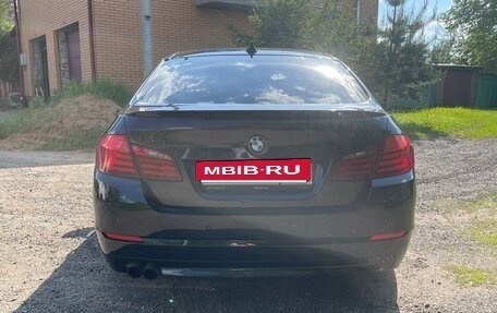 BMW 5 серия, 2012 год, 1 900 000 рублей, 3 фотография