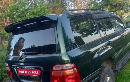 Toyota Land Cruiser 100 рестайлинг 2, 2002 год, 1 500 000 рублей, 4 фотография