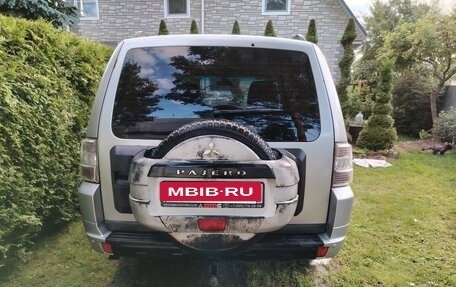 Mitsubishi Pajero IV, 2011 год, 1 340 000 рублей, 3 фотография