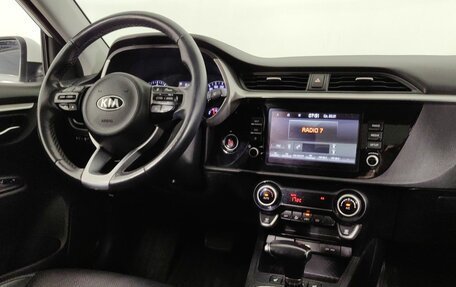 KIA Rio IV, 2020 год, 1 395 000 рублей, 9 фотография