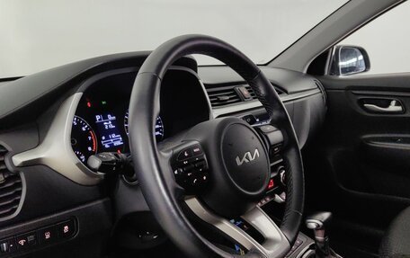KIA Rio IV, 2022 год, 1 799 000 рублей, 12 фотография