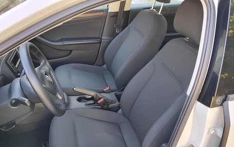 Volkswagen Jetta VI, 2014 год, 1 250 000 рублей, 10 фотография