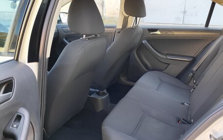 Volkswagen Jetta VI, 2014 год, 1 250 000 рублей, 12 фотография