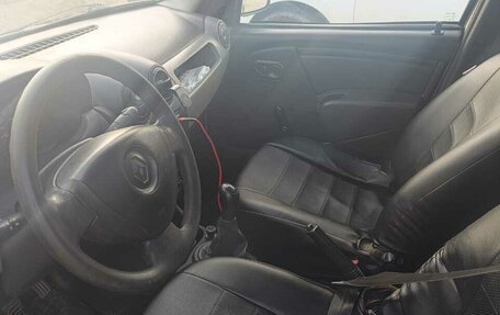 Renault Logan I, 2013 год, 259 200 рублей, 7 фотография