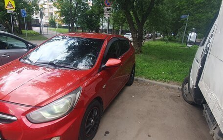 Hyundai Solaris II рестайлинг, 2011 год, 650 000 рублей, 3 фотография