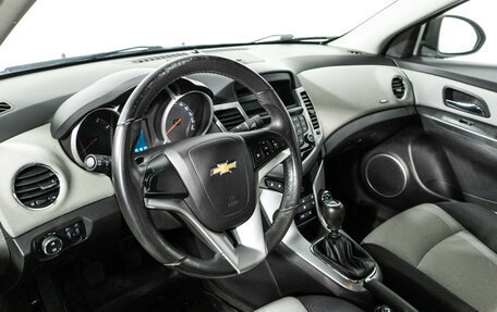 Chevrolet Cruze II, 2012 год, 649 898 рублей, 11 фотография