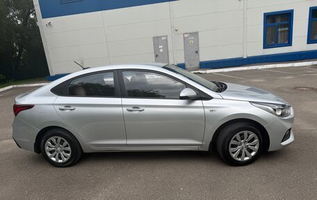 Hyundai Solaris II рестайлинг, 2018 год, 1 420 000 рублей, 12 фотография