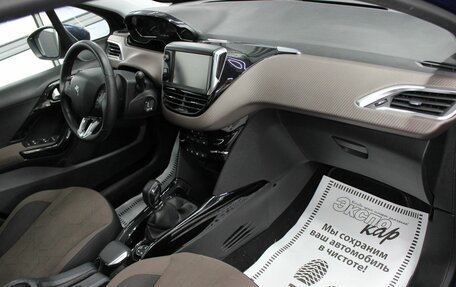 Peugeot 2008 II, 2014 год, 790 000 рублей, 19 фотография