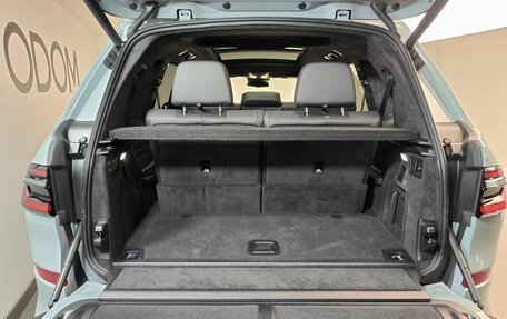 BMW X7, 2024 год, 20 270 000 рублей, 16 фотография