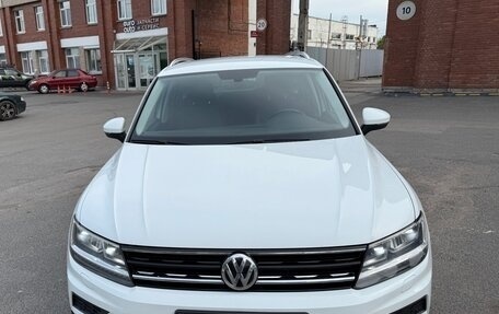 Volkswagen Tiguan II, 2017 год, 1 850 000 рублей, 1 фотография