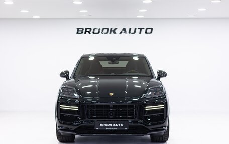 Porsche Cayenne III, 2024 год, 31 990 000 рублей, 2 фотография