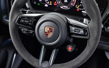 Porsche Cayenne III, 2024 год, 31 990 000 рублей, 17 фотография