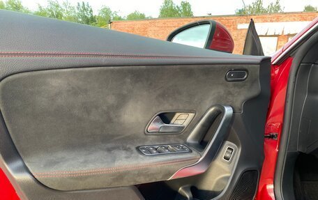 Mercedes-Benz CLA, 2020 год, 3 015 000 рублей, 17 фотография
