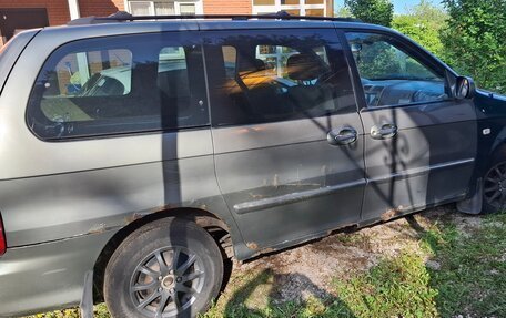 KIA Carnival III, 2004 год, 290 000 рублей, 5 фотография