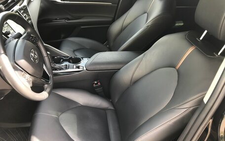 Toyota Camry, 2019 год, 2 750 000 рублей, 7 фотография
