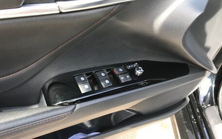 Toyota Camry, 2019 год, 2 750 000 рублей, 8 фотография
