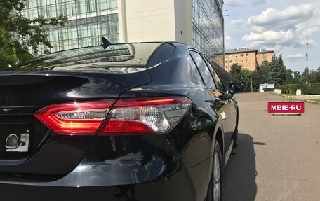 Toyota Camry, 2019 год, 2 750 000 рублей, 5 фотография