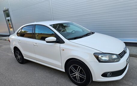 Volkswagen Polo VI (EU Market), 2012 год, 600 000 рублей, 8 фотография
