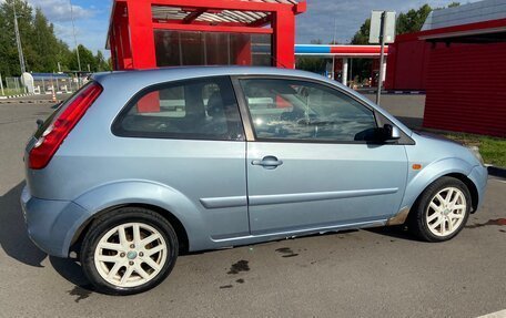 Ford Fiesta, 2007 год, 270 000 рублей, 3 фотография