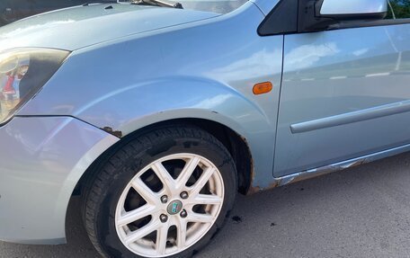 Ford Fiesta, 2007 год, 270 000 рублей, 11 фотография