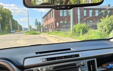 Toyota RAV4, 2013 год, 2 000 000 рублей, 10 фотография