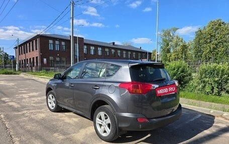 Toyota RAV4, 2013 год, 2 000 000 рублей, 15 фотография