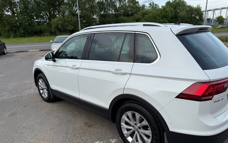 Volkswagen Tiguan II, 2017 год, 1 850 000 рублей, 6 фотография