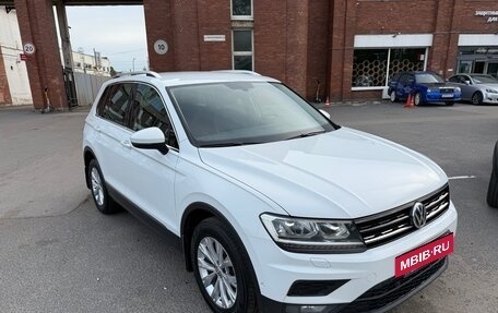 Volkswagen Tiguan II, 2017 год, 1 850 000 рублей, 5 фотография
