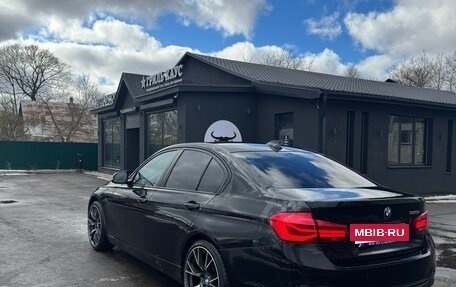 BMW 3 серия, 2017 год, 2 000 000 рублей, 2 фотография