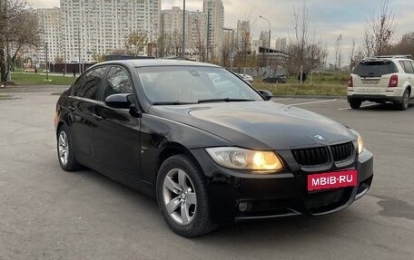 BMW 3 серия, 2005 год, 520 000 рублей, 1 фотография