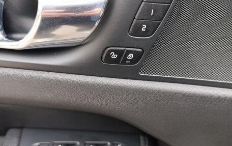 Volvo XC60 II, 2019 год, 3 270 000 рублей, 26 фотография