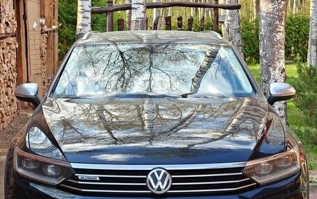 Volkswagen Passat B8 рестайлинг, 2018 год, 3 300 000 рублей, 4 фотография