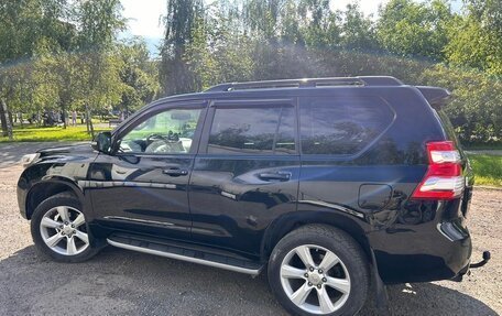 Toyota Land Cruiser Prado 150 рестайлинг 2, 2014 год, 3 000 000 рублей, 4 фотография