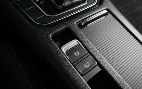 Volkswagen Passat B8 рестайлинг, 2020 год, 1 879 000 рублей, 21 фотография