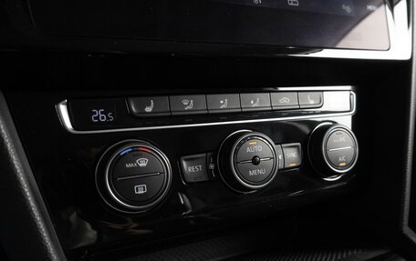 Volkswagen Passat B8 рестайлинг, 2020 год, 1 879 000 рублей, 20 фотография