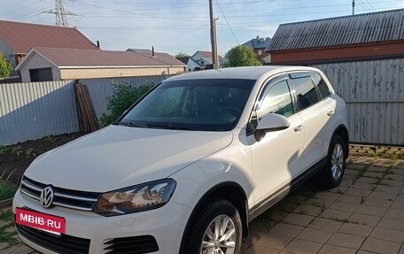 Volkswagen Touareg III, 2012 год, 2 400 000 рублей, 2 фотография