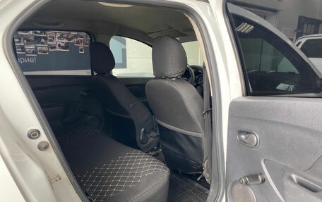 Renault Logan II, 2018 год, 540 000 рублей, 10 фотография