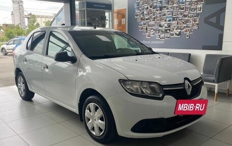 Renault Logan II, 2018 год, 540 000 рублей, 3 фотография