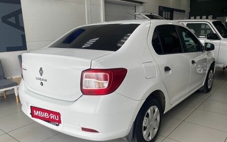 Renault Logan II, 2018 год, 540 000 рублей, 4 фотография
