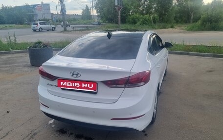 Hyundai Elantra VI рестайлинг, 2018 год, 1 450 000 рублей, 5 фотография