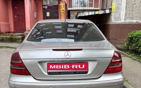 Mercedes-Benz E-Класс, 2002 год, 820 000 рублей, 7 фотография