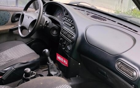 Chevrolet Niva I рестайлинг, 2004 год, 208 800 рублей, 6 фотография