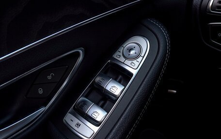 Mercedes-Benz C-Класс, 2018 год, 3 350 000 рублей, 19 фотография