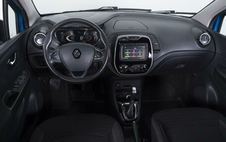 Renault Kaptur I рестайлинг, 2017 год, 1 765 000 рублей, 8 фотография