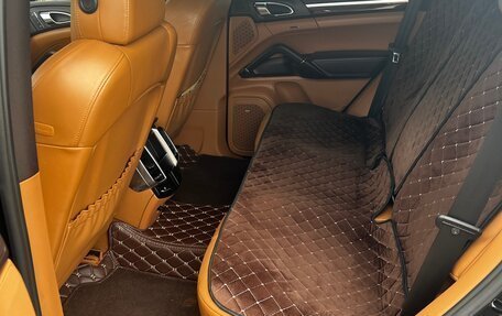 Porsche Cayenne III, 2012 год, 2 650 000 рублей, 17 фотография